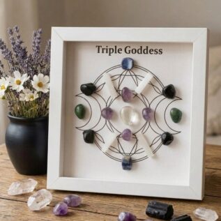 TRIPLE GODDESS FRAME